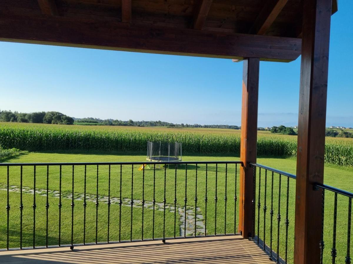 Appartamento La Quintana De Figares Luarca Esterno foto